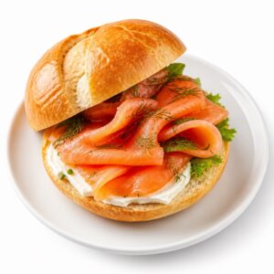 Brötchen mit geräuchertem Lachs
